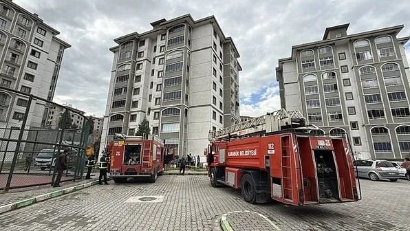 Karabük’te korkutan yangın: 5 kişi dumandan etkilendi!